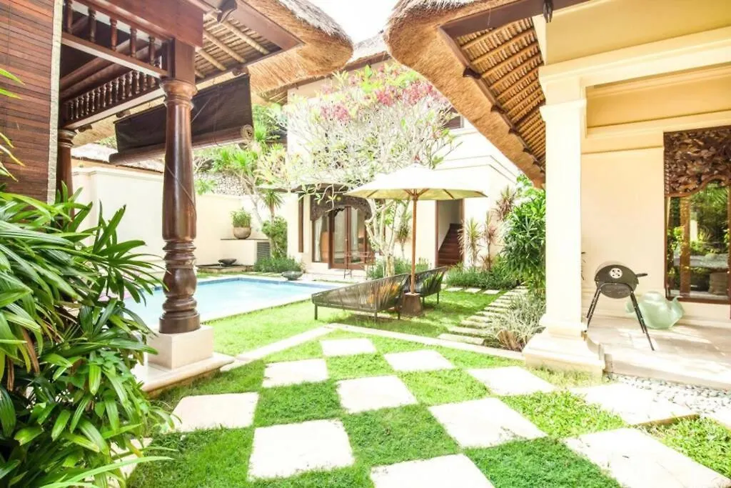 Lovely 3 Bedroom Villa Near The Beach In Jimbaran Indonesia
