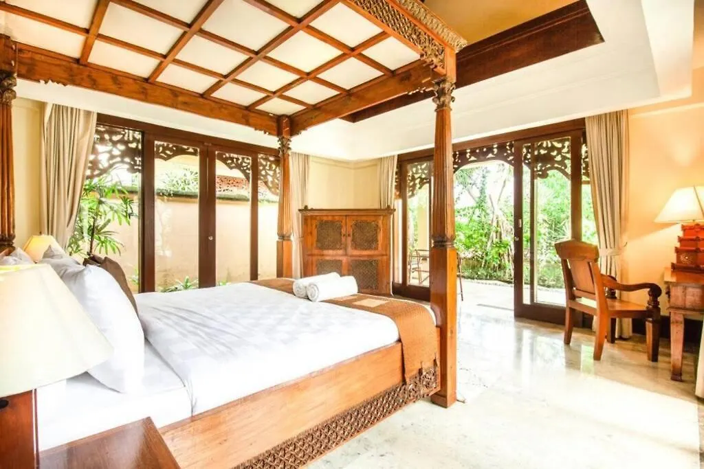 Lovely 3 Bedroom Villa Near The Beach In Jimbaran 0*, Jimbaran (Bali)
